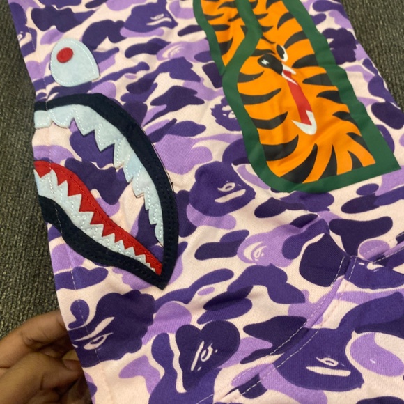 Lavender Bape hoodie - Picture 8 of 9